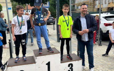 David Crnković iz 1. c treći, a Loris Davidović iz 3. c drugi na Uličnoj utrci!