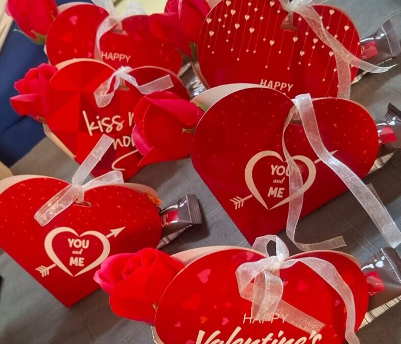 Sajam Učeničke zadruge „Leptirići“ povodom Valentinova