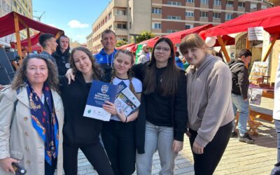 Osmi razredi obišli 4. Festival srednjih škola SMŽ